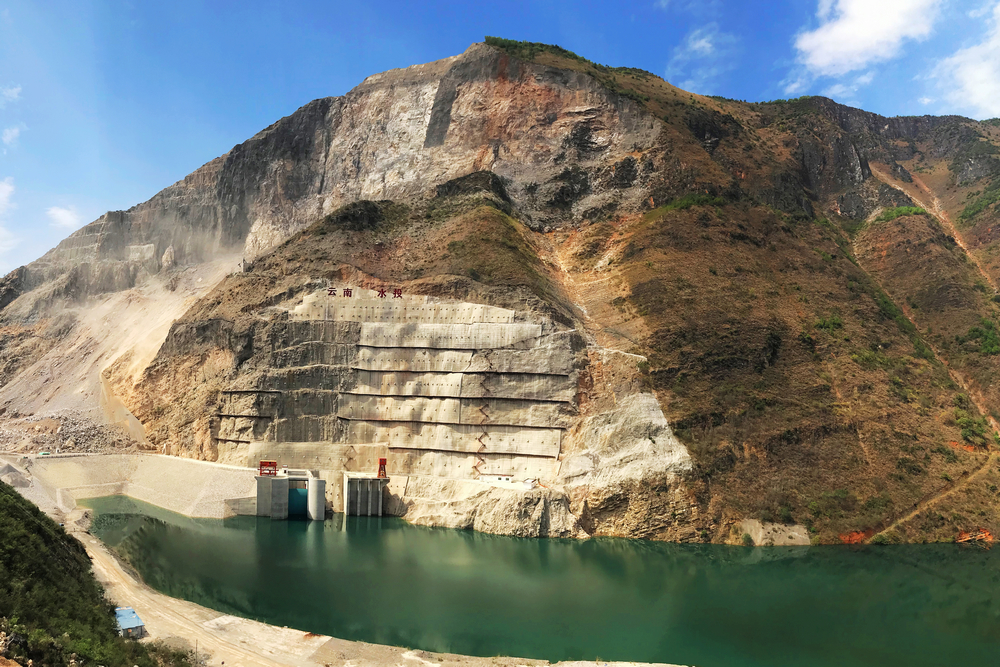 1616587473124336.jpg 牛栏江红石岩堰塞湖整治AYX爱体育新貌-右岸高边坡.jpg